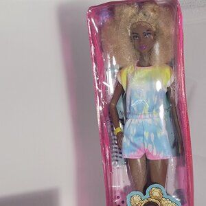 Barbie Fashionista Doll - Curly Blonde Hair in Tie-Dye Outfit, Ages 3+